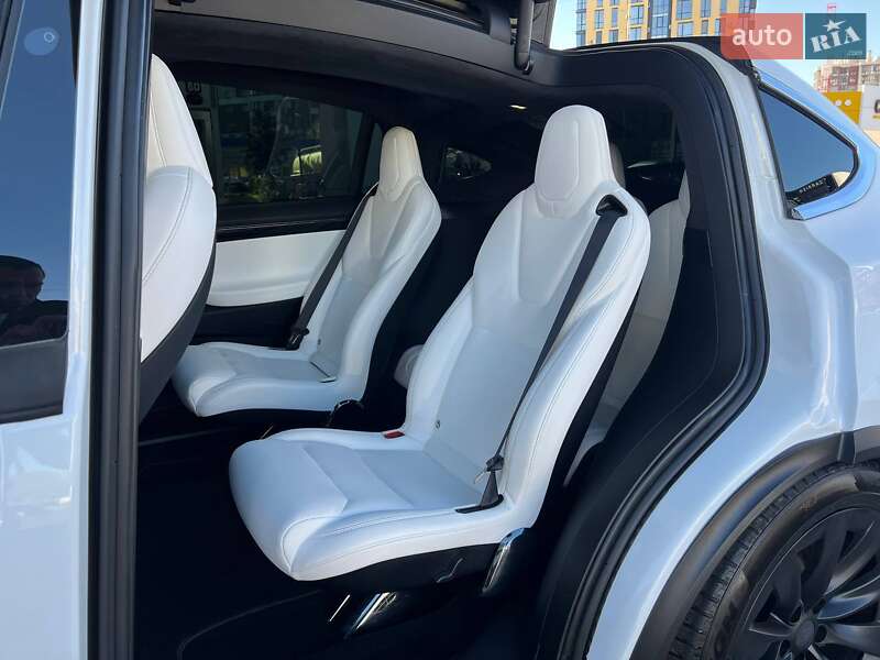 Позашляховик / Кросовер Tesla Model X 2020 в Одесі фото 23 Позашляховик / Кросовер Tesla Model X 2020 в Одесі