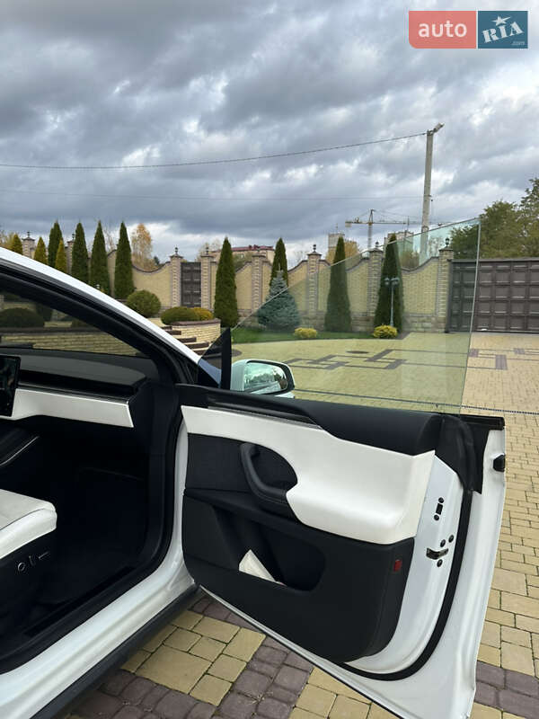 Позашляховик / Кросовер Tesla Model X 2022 в Тернополі
