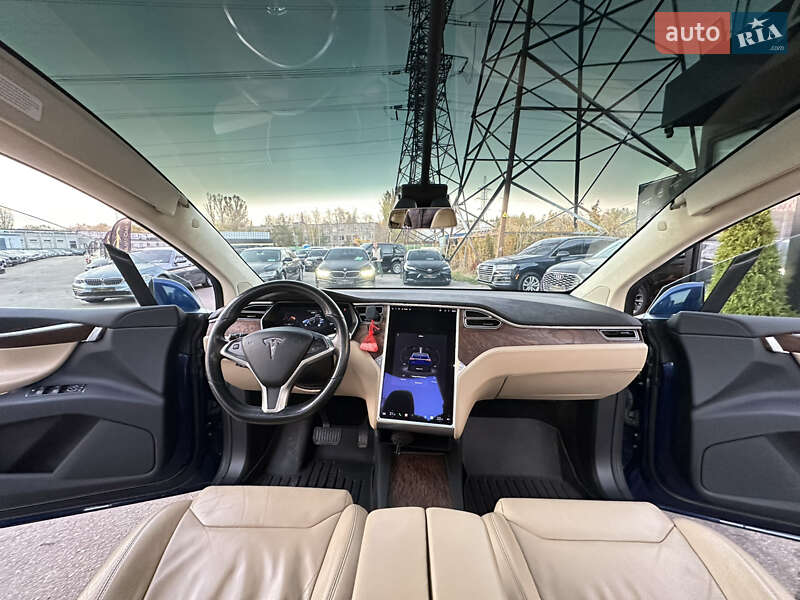 Внедорожник / Кроссовер Tesla Model X 2017 в Харькове
