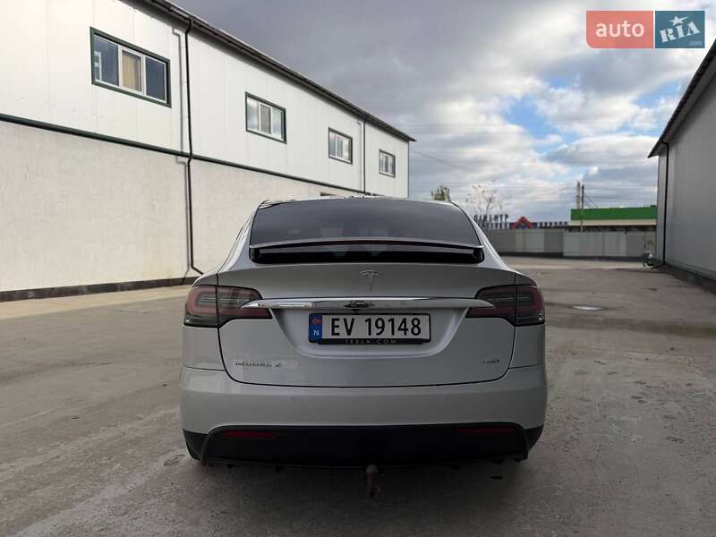 Внедорожник / Кроссовер Tesla Model X 2018 в Виннице фото 9 Внедорожник / Кроссовер Tesla Model X 2018 в Виннице