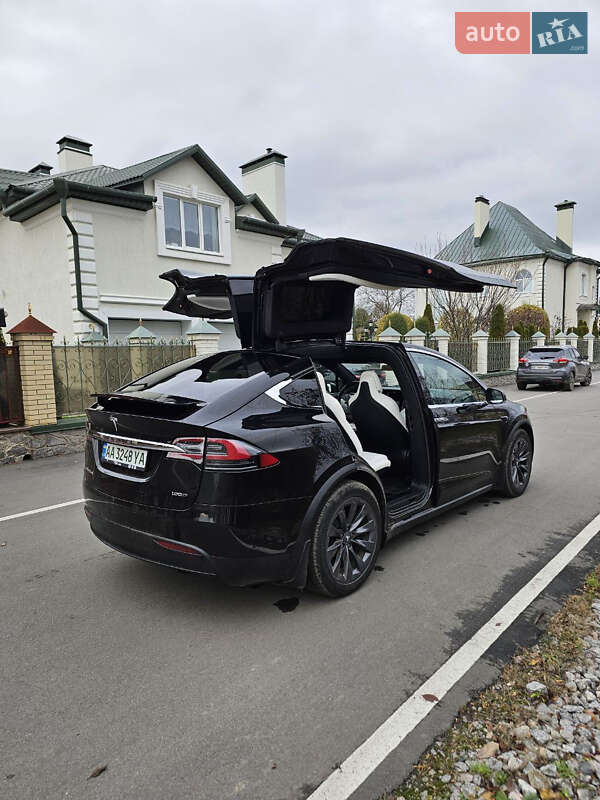 Внедорожник / Кроссовер Tesla Model X 2018 в Полтаве