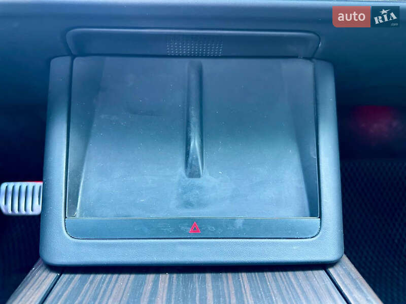 Позашляховик / Кросовер Tesla Model X 2022 в Києві фото 26 Позашляховик / Кросовер Tesla Model X 2022 в Києві