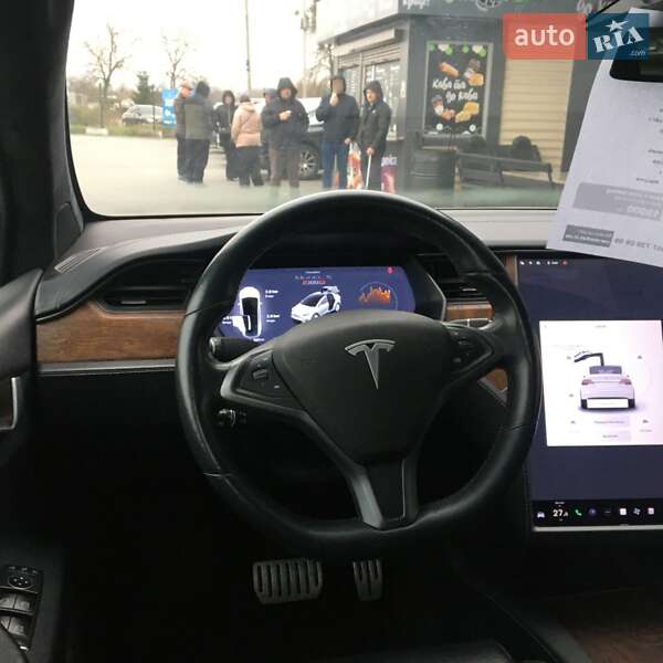 Позашляховик / Кросовер Tesla Model X 2018 в Житомирі