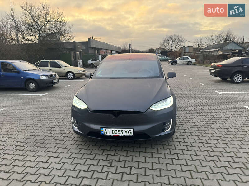 Позашляховик / Кросовер Tesla Model X 2018 в Києві