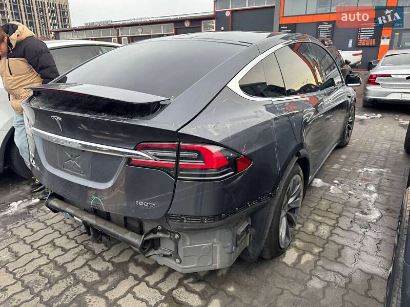 Внедорожник / Кроссовер Tesla Model X 2018 в Львове фото 3 Внедорожник / Кроссовер Tesla Model X 2018 в Львове