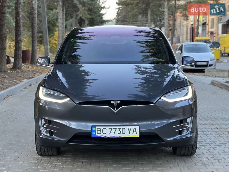Внедорожник / Кроссовер Tesla Model X 2018 в Львове фото 14 Внедорожник / Кроссовер Tesla Model X 2018 в Львове