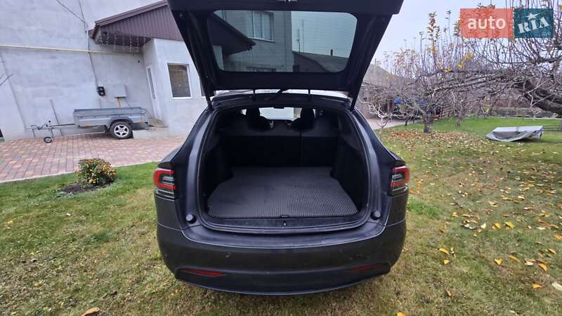 Внедорожник / Кроссовер Tesla Model X 2021 в Полтаве