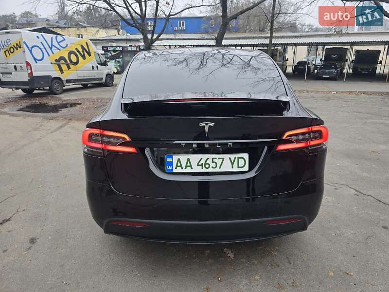 Внедорожник / Кроссовер Tesla Model X 2017 в Киеве