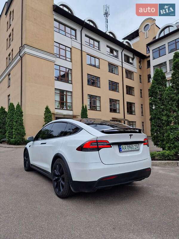 Внедорожник / Кроссовер Tesla Model X 2018 в Киеве