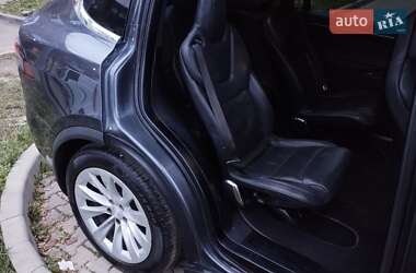 Внедорожник / Кроссовер Tesla Model X 2016 в Ужгороде