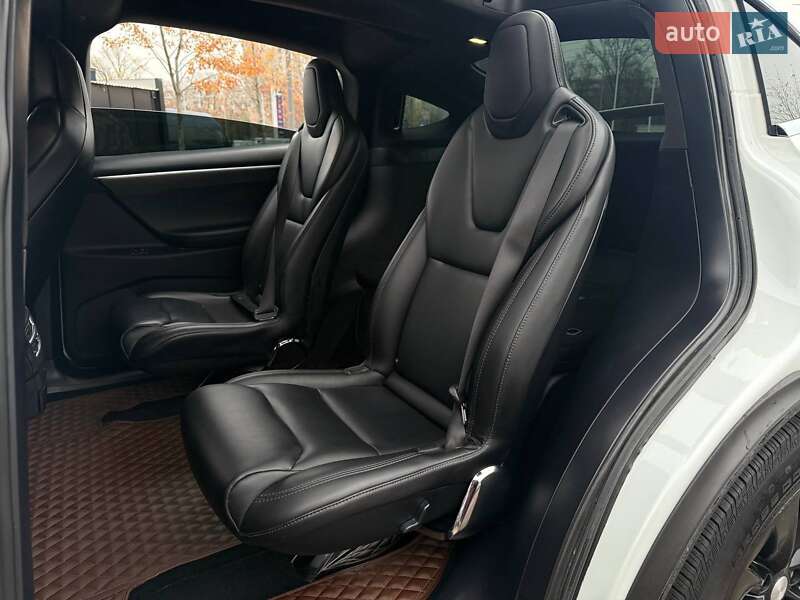 Внедорожник / Кроссовер Tesla Model X 2018 в Киеве фото 10 Внедорожник / Кроссовер Tesla Model X 2018 в Киеве