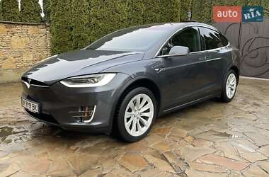Внедорожник / Кроссовер Tesla Model X 2019 в Ровно
