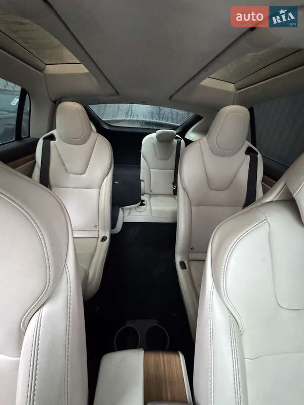 Внедорожник / Кроссовер Tesla Model X 2019 в Киеве фото 8 Внедорожник / Кроссовер Tesla Model X 2019 в Киеве