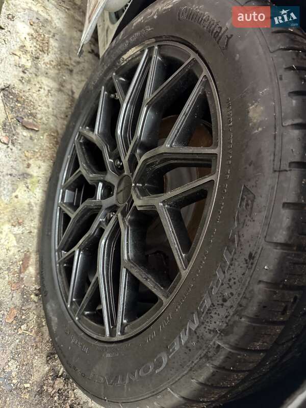 Внедорожник / Кроссовер Tesla Model X 2019 в Киеве фото 21 Внедорожник / Кроссовер Tesla Model X 2019 в Киеве