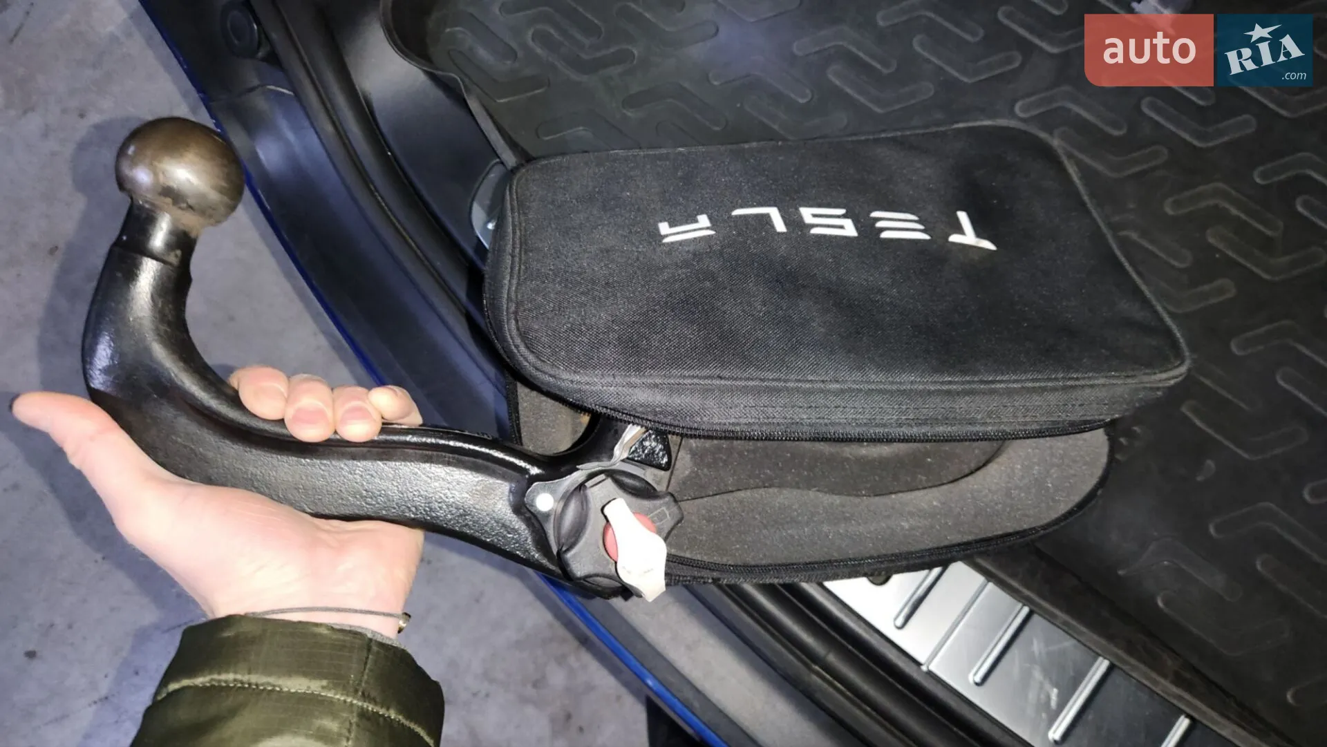 2017 Tesla Model X - мініатюра 27