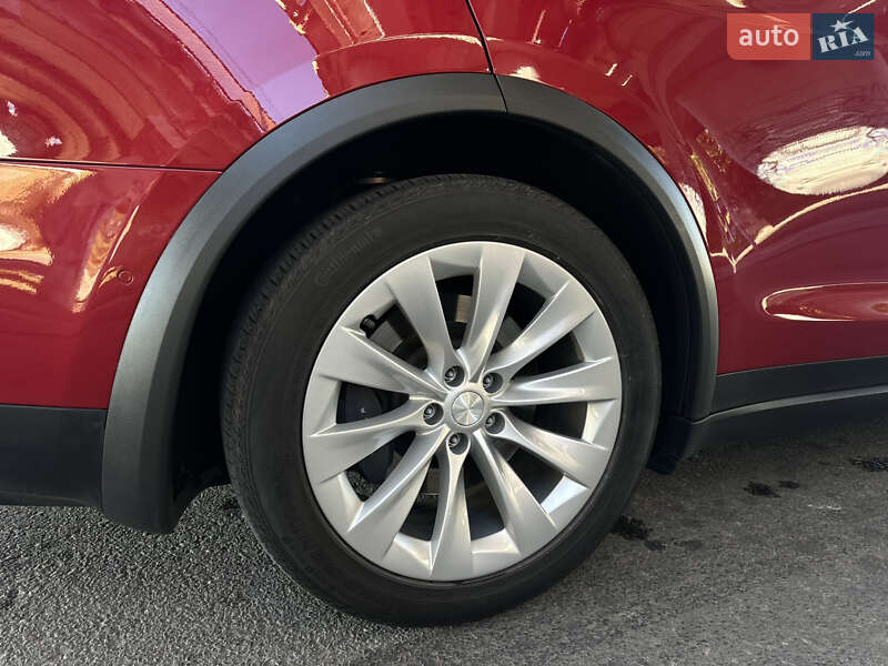 Внедорожник / Кроссовер Tesla Model X 2018 в Одессе фото 28 Внедорожник / Кроссовер Tesla Model X 2018 в Одессе