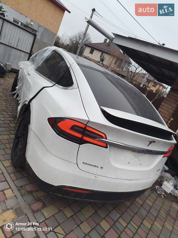 Внедорожник / Кроссовер Tesla Model X 2019 в Киеве фото 4 Внедорожник / Кроссовер Tesla Model X 2019 в Киеве