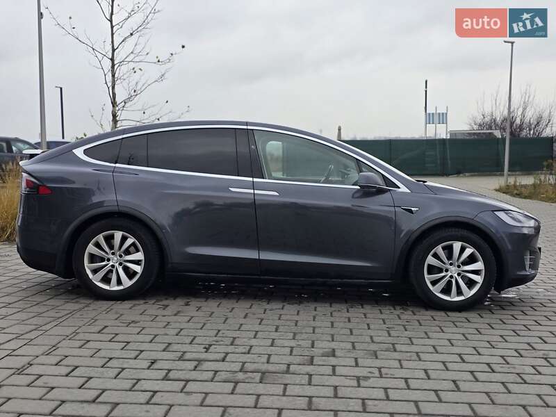 Внедорожник / Кроссовер Tesla Model X 2017 в Ровно фото 9 Внедорожник / Кроссовер Tesla Model X 2017 в Ровно