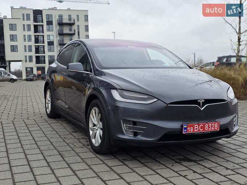 Внедорожник / Кроссовер Tesla Model X 2017 в Ровно фото 13 Внедорожник / Кроссовер Tesla Model X 2017 в Ровно