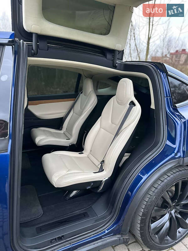 Внедорожник / Кроссовер Tesla Model X 2019 в Львове фото 16 Внедорожник / Кроссовер Tesla Model X 2019 в Львове