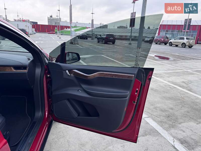 Внедорожник / Кроссовер Tesla Model X 2020 в Киеве фото 63 Внедорожник / Кроссовер Tesla Model X 2020 в Киеве