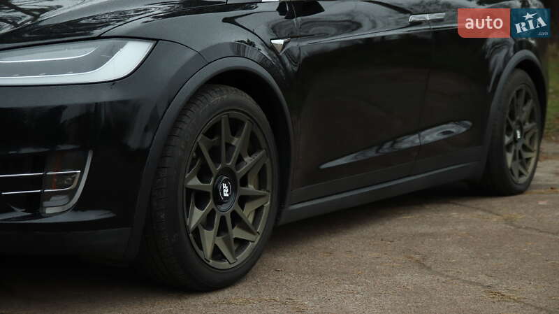 Внедорожник / Кроссовер Tesla Model X 2018 в Житомире фото 27 Внедорожник / Кроссовер Tesla Model X 2018 в Житомире