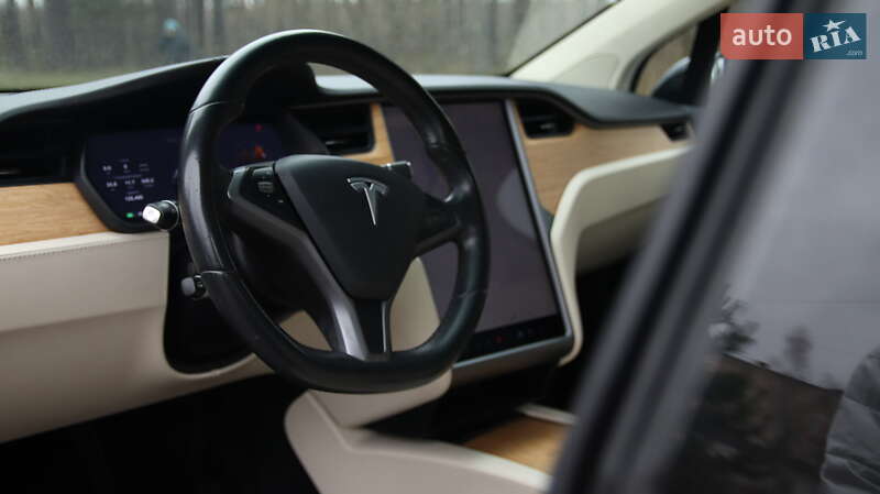 Внедорожник / Кроссовер Tesla Model X 2018 в Житомире фото 48 Внедорожник / Кроссовер Tesla Model X 2018 в Житомире