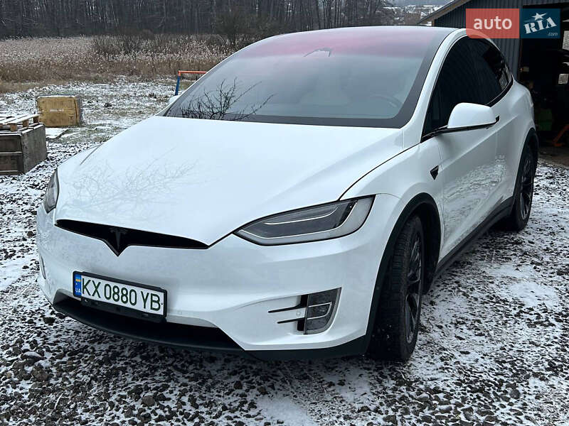 Позашляховик / Кросовер Tesla Model X 2018 в Харкові