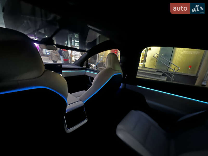 Внедорожник / Кроссовер Tesla Model X 2022 в Харькове