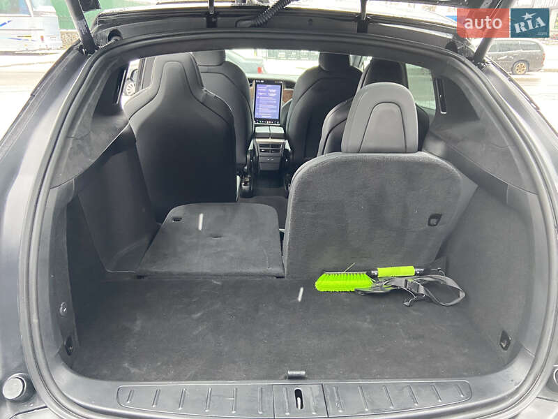 Внедорожник / Кроссовер Tesla Model X 2020 в Киеве