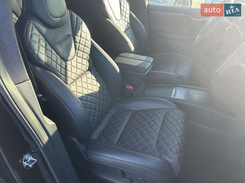 Внедорожник / Кроссовер Tesla Model X 2019 в Киеве фото 7 Внедорожник / Кроссовер Tesla Model X 2019 в Киеве