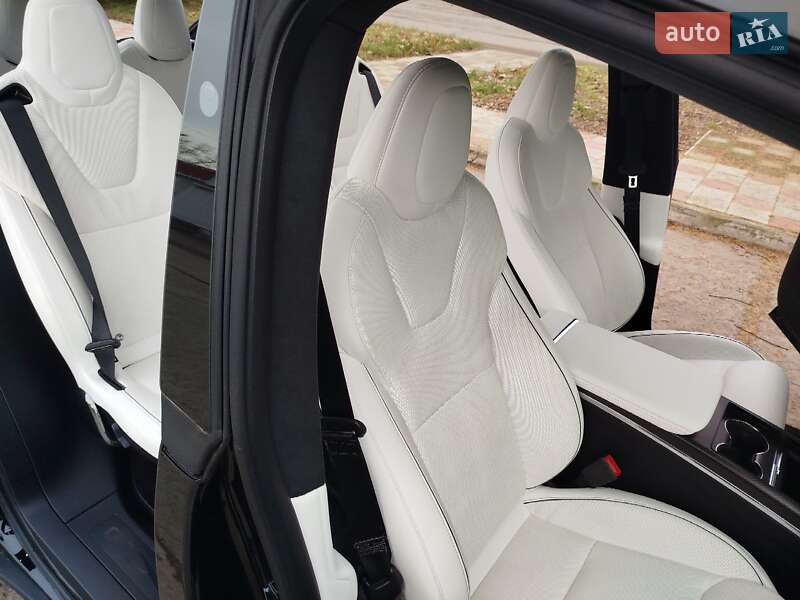 Внедорожник / Кроссовер Tesla Model X 2022 в Одессе