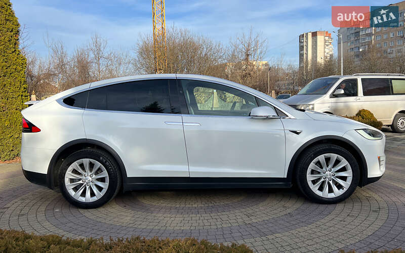 Внедорожник / Кроссовер Tesla Model X 2018 в Львове фото 8 Внедорожник / Кроссовер Tesla Model X 2018 в Львове