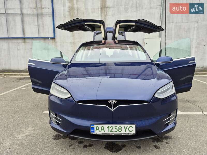 Внедорожник / Кроссовер Tesla Model X 2016 в Киеве фото 2 Внедорожник / Кроссовер Tesla Model X 2016 в Киеве