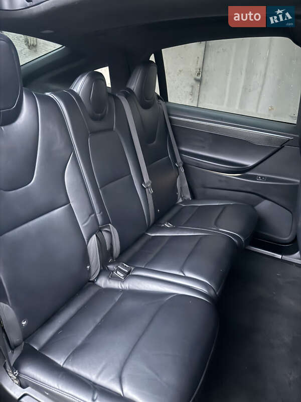 Внедорожник / Кроссовер Tesla Model X 2017 в Киеве