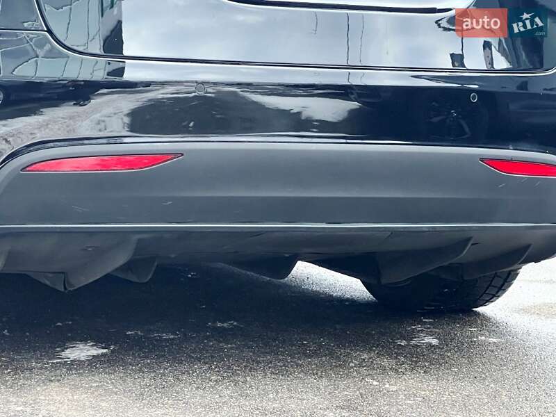 Внедорожник / Кроссовер Tesla Model X 2019 в Киеве