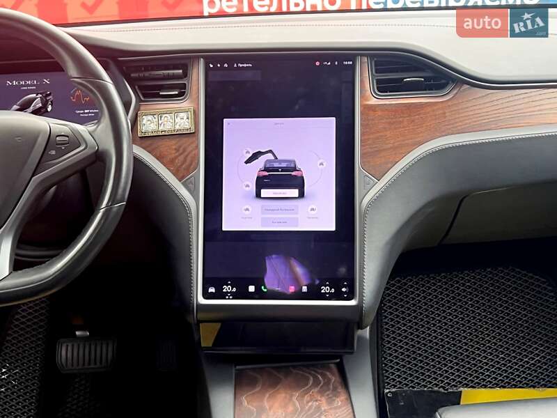 Внедорожник / Кроссовер Tesla Model X 2019 в Киеве