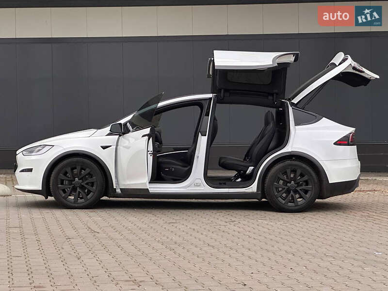 Внедорожник / Кроссовер Tesla Model X 2022 в Киеве