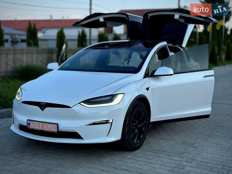 Позашляховик / Кросовер Tesla Model X 2022 в Мукачевому