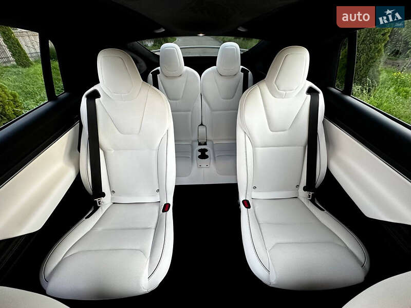 Позашляховик / Кросовер Tesla Model X 2022 в Мукачевому