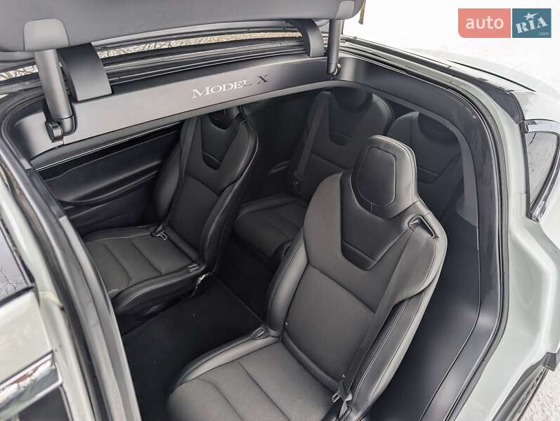 Позашляховик / Кросовер Tesla Model X 2017 в Києві фото 26 Позашляховик / Кросовер Tesla Model X 2017 в Києві