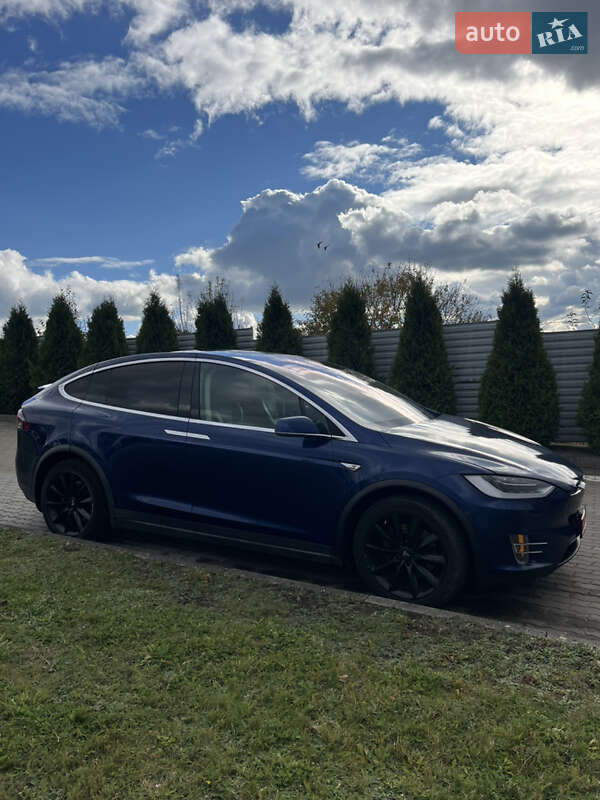 Внедорожник / Кроссовер Tesla Model X 2016 в Львове