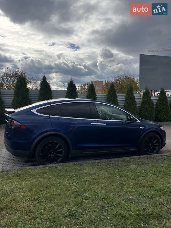 Внедорожник / Кроссовер Tesla Model X 2016 в Львове
