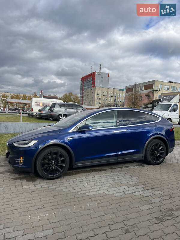 Внедорожник / Кроссовер Tesla Model X 2016 в Львове