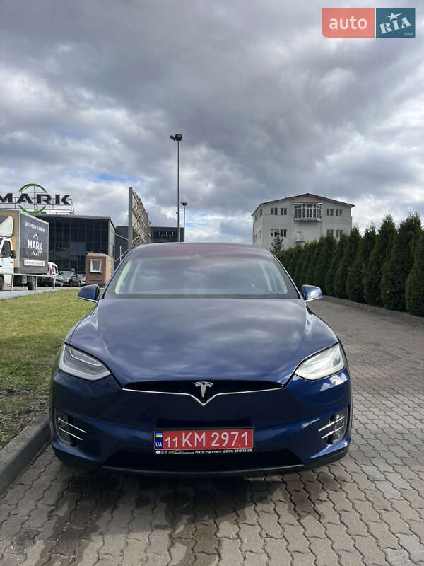 Внедорожник / Кроссовер Tesla Model X 2016 в Львове