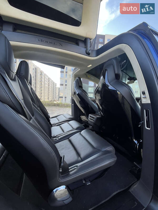 Внедорожник / Кроссовер Tesla Model X 2016 в Львове