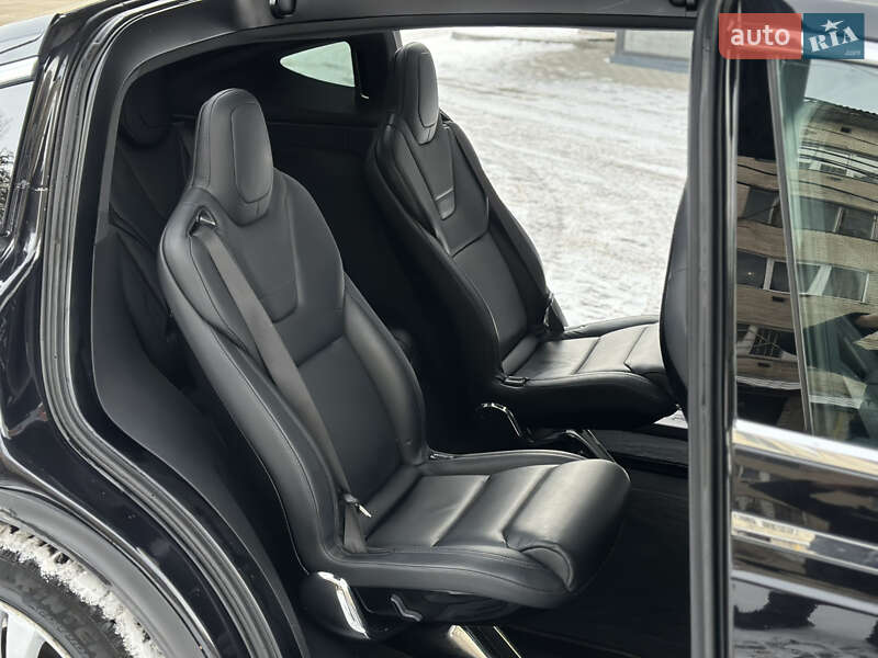 Внедорожник / Кроссовер Tesla Model X 2016 в Виннице фото 35 Внедорожник / Кроссовер Tesla Model X 2016 в Виннице