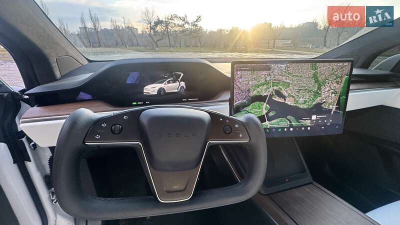 Внедорожник / Кроссовер Tesla Model X 2023 в Днепре