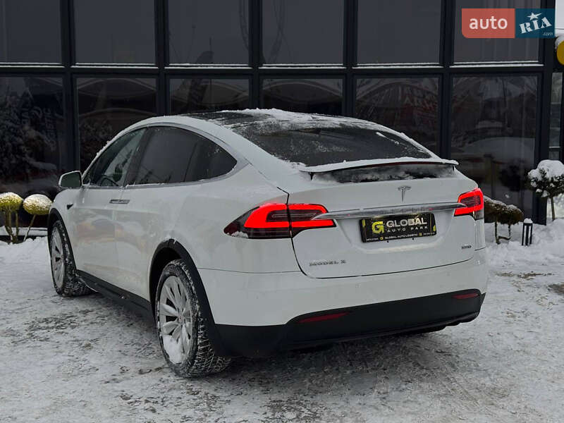 Внедорожник / Кроссовер Tesla Model X 2018 в Львове