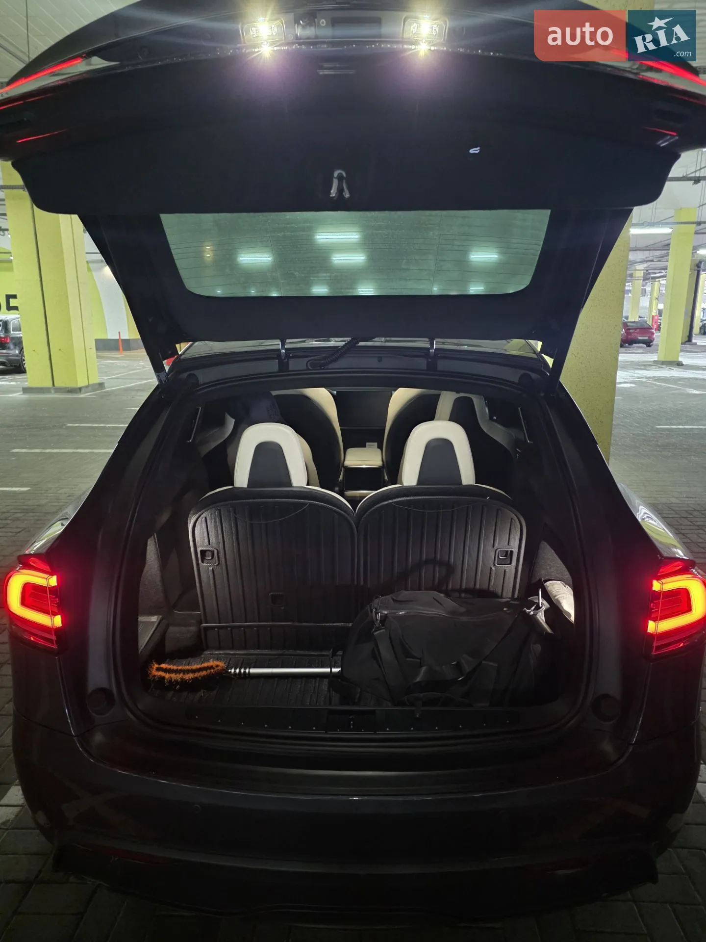 2022 Tesla Model X - мініатюра 34